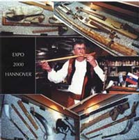 Tibor Koblicek presenting his instruments at Expo 2000 Hannover.